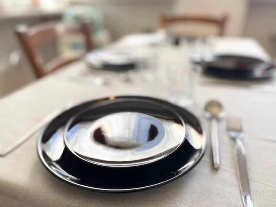 הוילה Loano 2 Parcheggio Privato - Wifi- Giardino מראה חיצוני תמונה